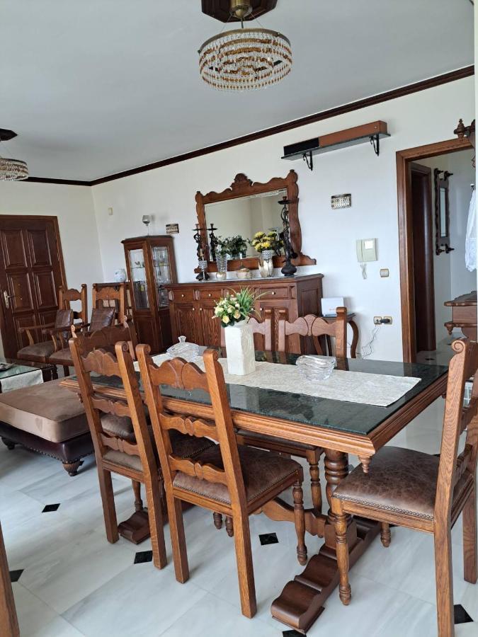 Seaview Flora'S Luxury Apartment-300Meters From The Beach Rethymno  Ngoại thất bức ảnh