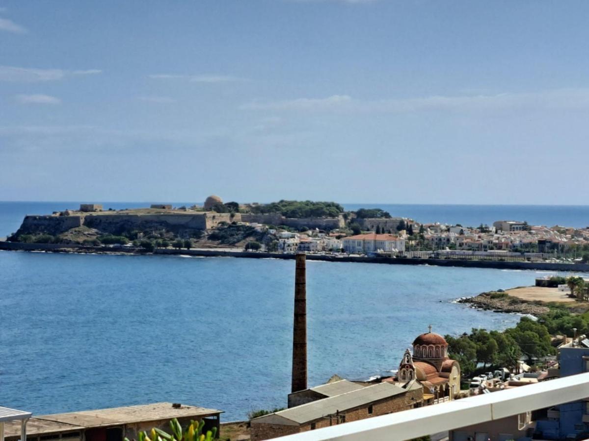 Seaview Flora'S Luxury Apartment-300Meters From The Beach Rethymno  Ngoại thất bức ảnh