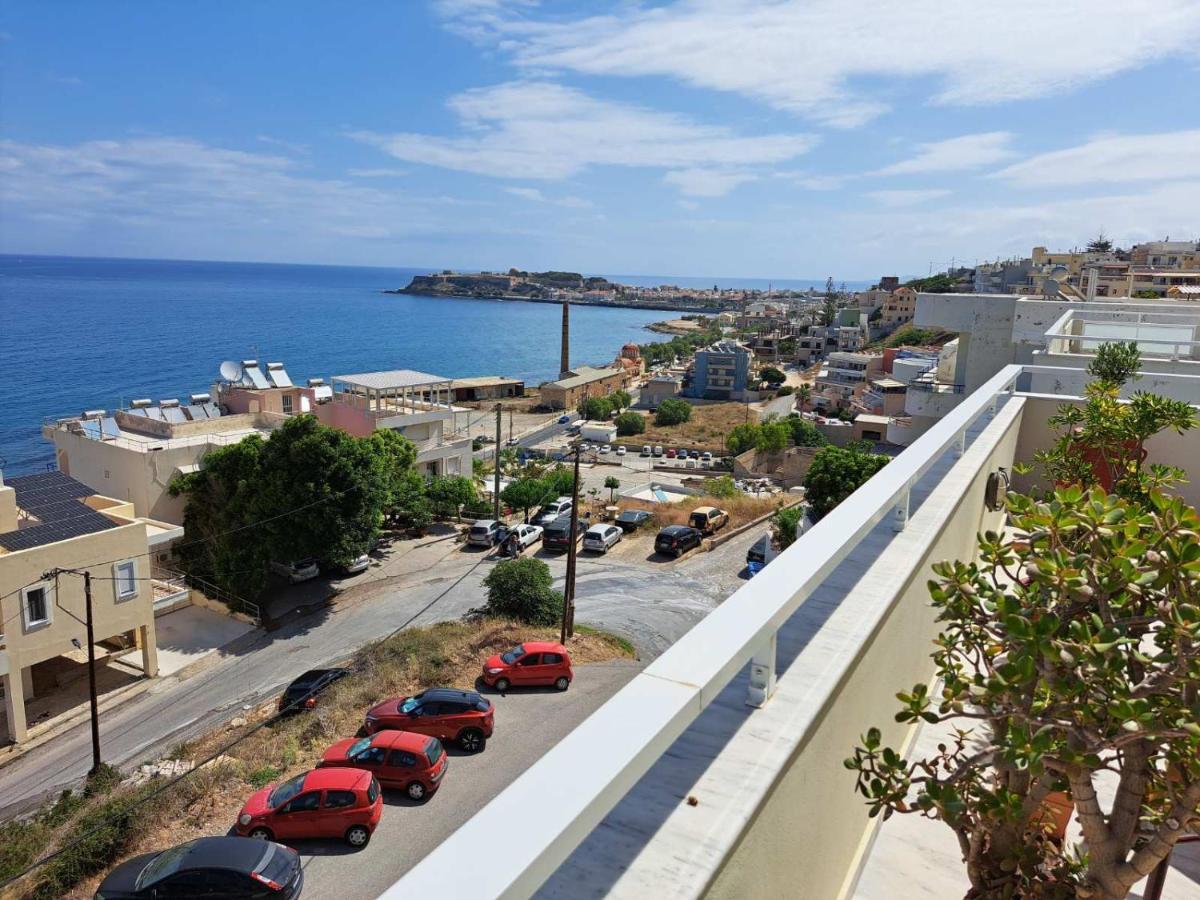 Seaview Flora'S Luxury Apartment-300Meters From The Beach Rethymno  Ngoại thất bức ảnh